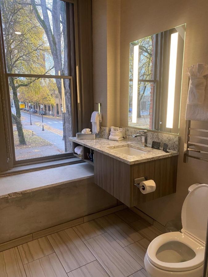 Harlow Hotel Portland Bagian luar foto