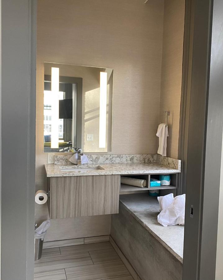 Harlow Hotel Portland Bagian luar foto