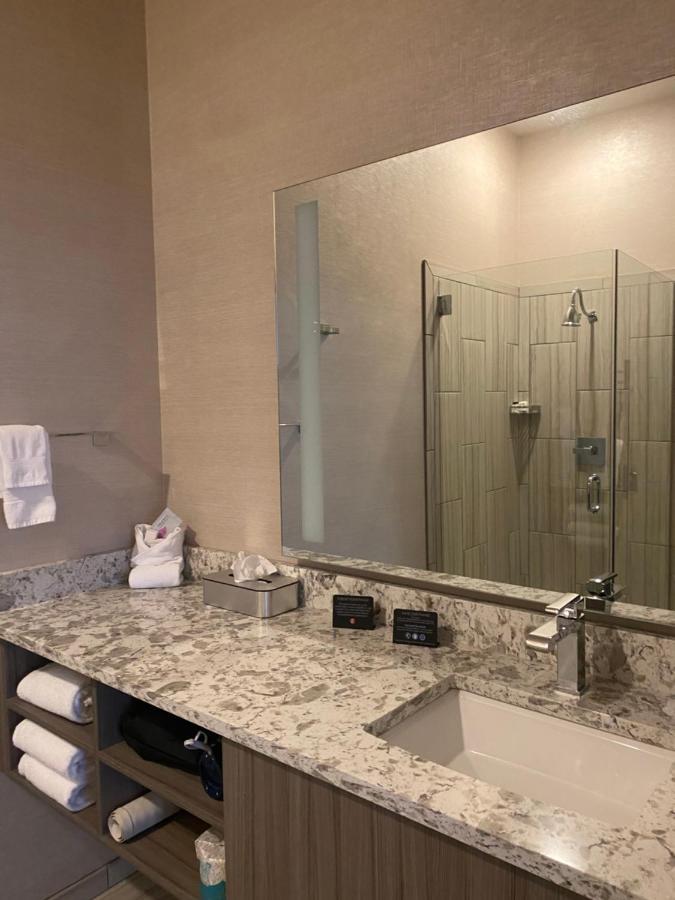 Harlow Hotel Portland Bagian luar foto