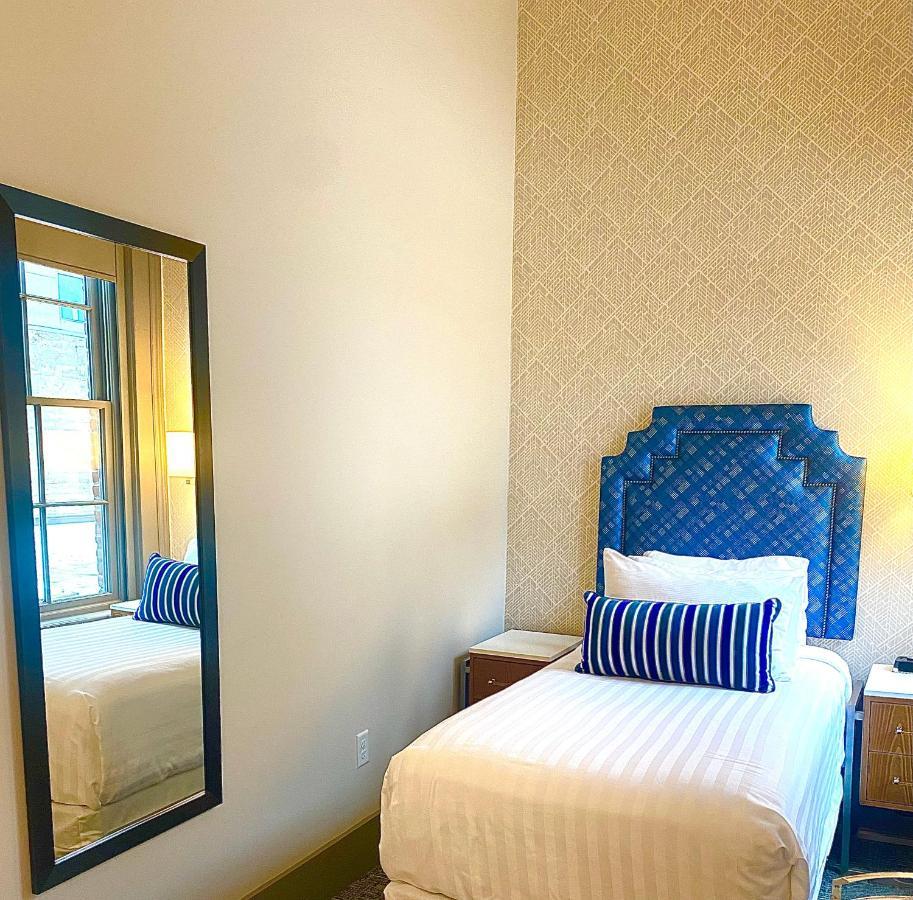 Harlow Hotel Portland Bagian luar foto