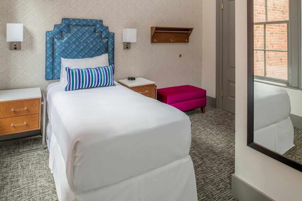 Harlow Hotel Portland Bagian luar foto